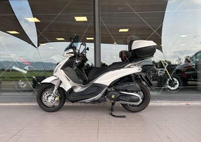 Piaggio Beverly 350 SportTouring ie ABS (2011 - 17) - Annuncio 9824969