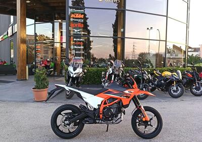 KTM 125 SMC R (2025) - Annuncio 9827225