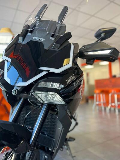 Zontes ZT703-F (2025 - 26) nuova