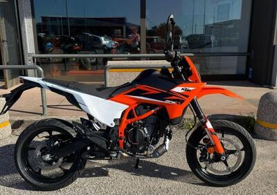 KTM 125 SMC R (2025) - Annuncio 9829044