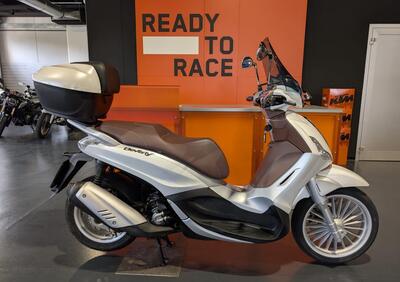Piaggio Beverly 300 i.e. ABS-ASR (2016 - 20) - Annuncio 9830633
