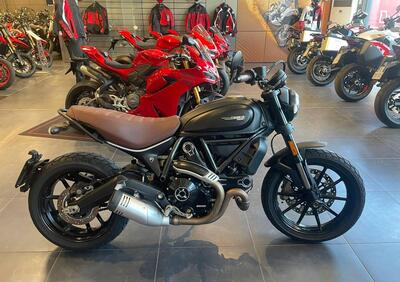 Ducati Scrambler 800 Icon Dark (2021 - 22) - Annuncio 9831224