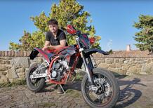 SWM SMR 125 R TEST: motard per patente A1, come va? La prova con Pro e Contro[VIDEO]