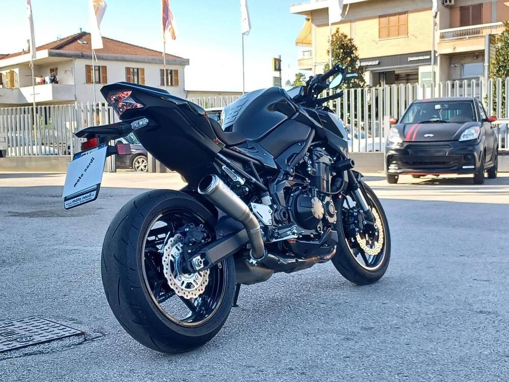 Kawasaki Z 900 (2021 - 24) Usata
