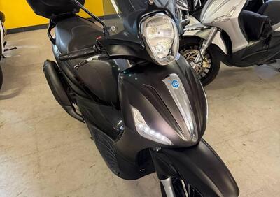 Piaggio Beverly 300 i.e. Police ABS-ASR (2017 - 20) - Annuncio 9835995