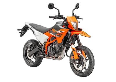 KTM 125 SMC R (2025) - Annuncio 9836180