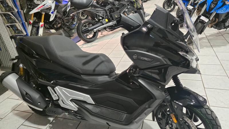 Keeway Motor Terrafina 350i (2025 - 26) (3)