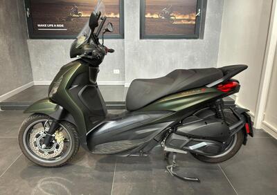 Piaggio Beverly 300 ABS-ASR (2021 - 25) - Annuncio 9837464