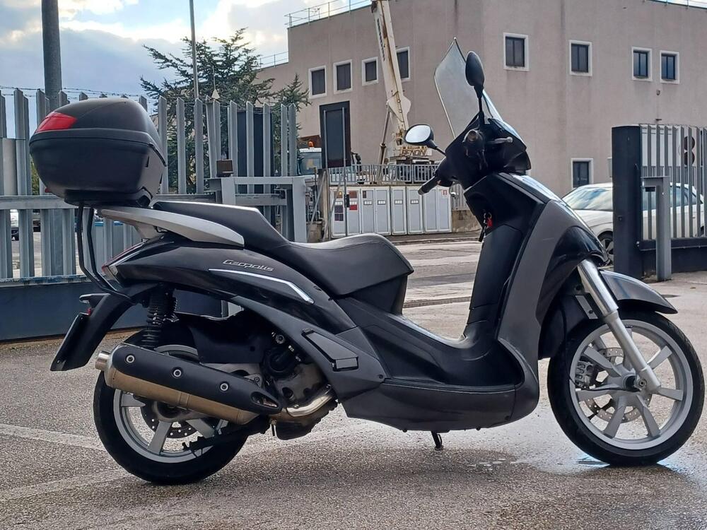 Peugeot Geopolis 400 Usata