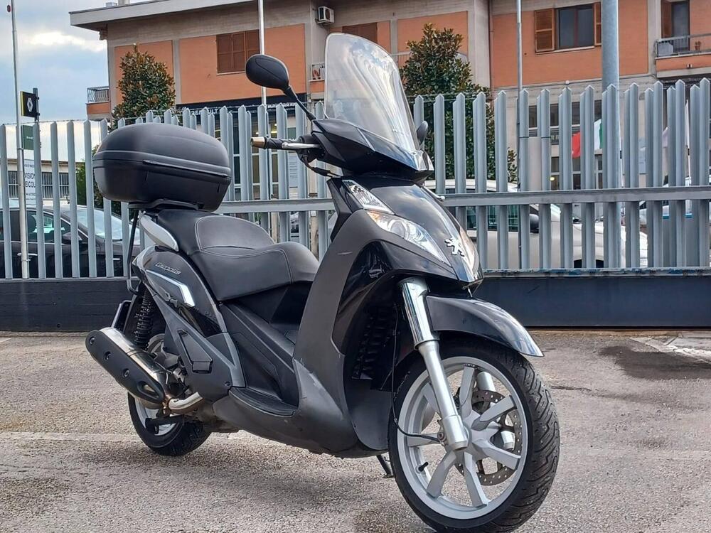 Peugeot Geopolis 400 Usata
