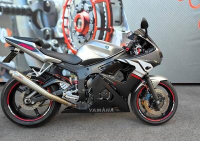Yamaha YZF R6 (2003 - 04) - Annuncio 9838802