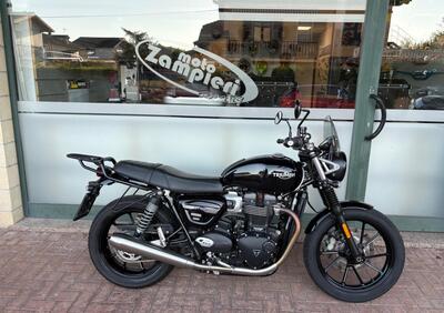 Triumph Street Twin 900 (2021 - 22) - Annuncio 9839276