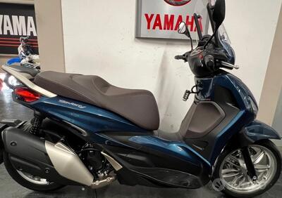 Piaggio Beverly 400 ABS-ASR (2021 - 24) - Annuncio 9843740