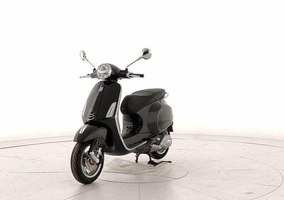 Vespa Primavera 125 RED (2025) - Annuncio 9843957