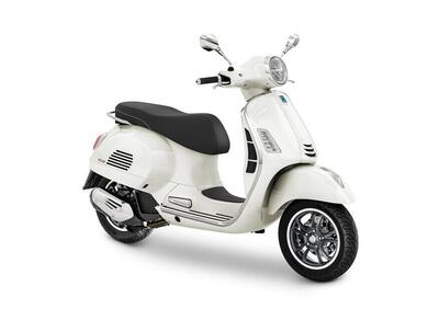 Vespa GTS 125 Super (2025) - Annuncio 9844016
