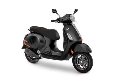 Vespa GTS 300 Hpe Touring (2019) - Annuncio 9844055