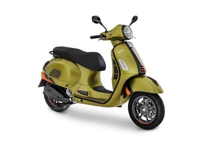 Vespa GTS 300 Hpe Touring (2019) - Annuncio 9844058