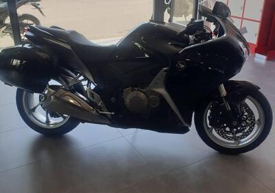 Honda VFR 1200 F ABS (2009 - 16) - Annuncio 9850508