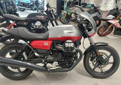 Moto Guzzi V7 Stone Corsa (2023 - 25) - Annuncio 9850565