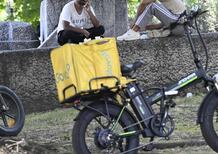E-bike dei rider nel mirino dell'ACI: "Sono tutte fuorilegge e andrebbero confiscate"