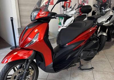 Piaggio Beverly 300 Hpe (2021) - Annuncio 9851932