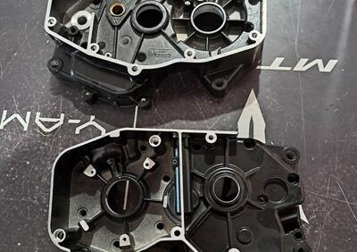 Coppia carter motore Minarelli Rv4 MotorParts - Annuncio 9852854