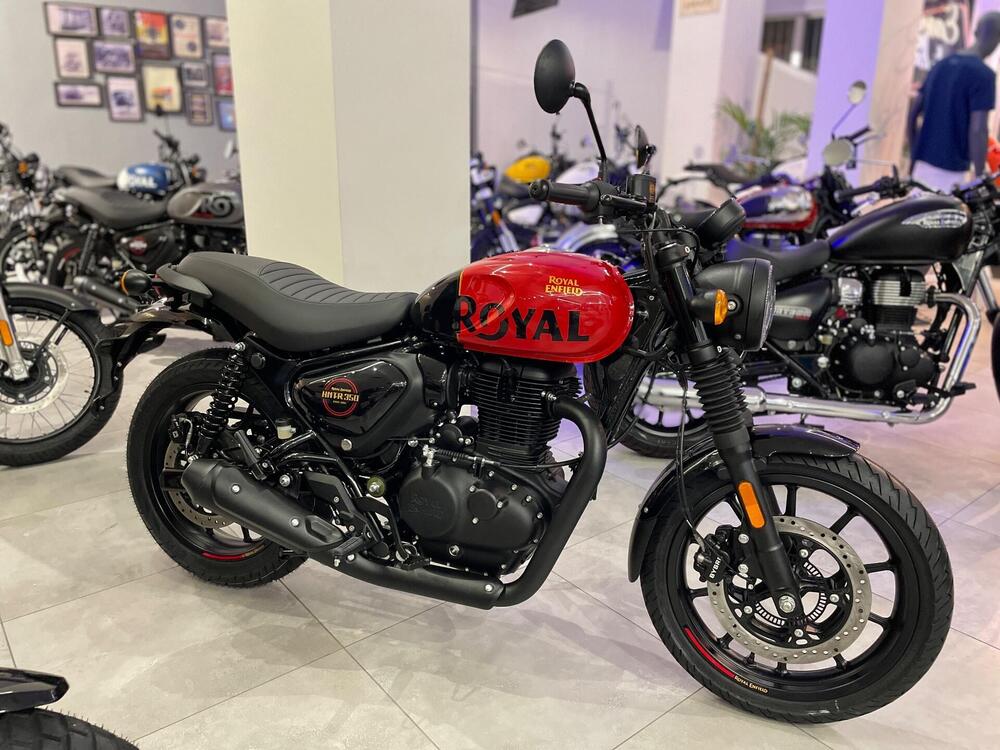 Royal Enfield HNTR 350 (2022 - 25) Usata