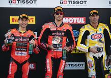 SBK 2025. GP di Spagna. Bulega vince la gara sprint dopo un contatto con Toprak che cade [GALLERY]