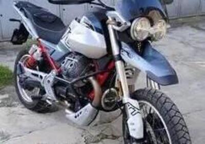 Moto Guzzi V85 TT (2024 - 25) - Annuncio 9855871