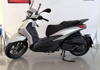 Piaggio Beverly 400 ABS-ASR (2021 - 24) - Annuncio 9857010