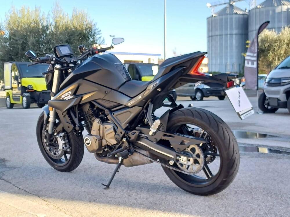 QJ Motor SRK 700 (2023 - 25) Usata