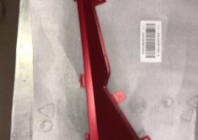 Coperchio ant sx Honda Forza 125/350 64432K0ET00ZA - Annuncio 9859788