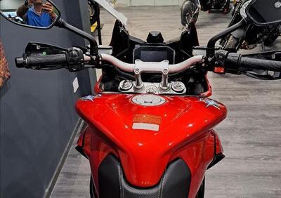 MV Agusta Turismo Veloce 800 R (2023 - 25) - Annuncio 9860185
