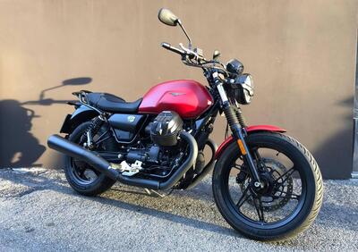 Moto Guzzi V7 Stone (2021 - 24) - Annuncio 9861725