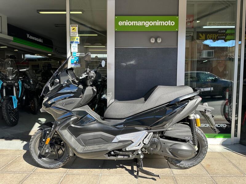 Keeway Motor Terrafina 350i (2025 - 26)