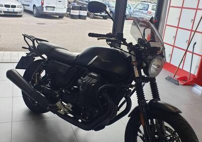 Moto Guzzi V7 III Stone Night Pack (2019 - 20) - Annuncio 9863325