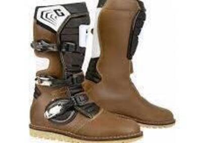 STIVALI GAERNE - Annuncio 9865022