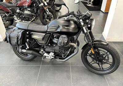 Moto Guzzi V7 III Stone (2017 - 20) - Annuncio 9865182