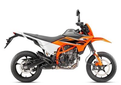 KTM 125 SMC R (2025) - Annuncio 9867172