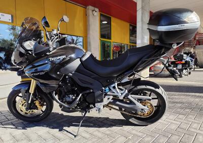 Triumph Tiger 1050 ABS (2006 - 12) - Annuncio 9870063