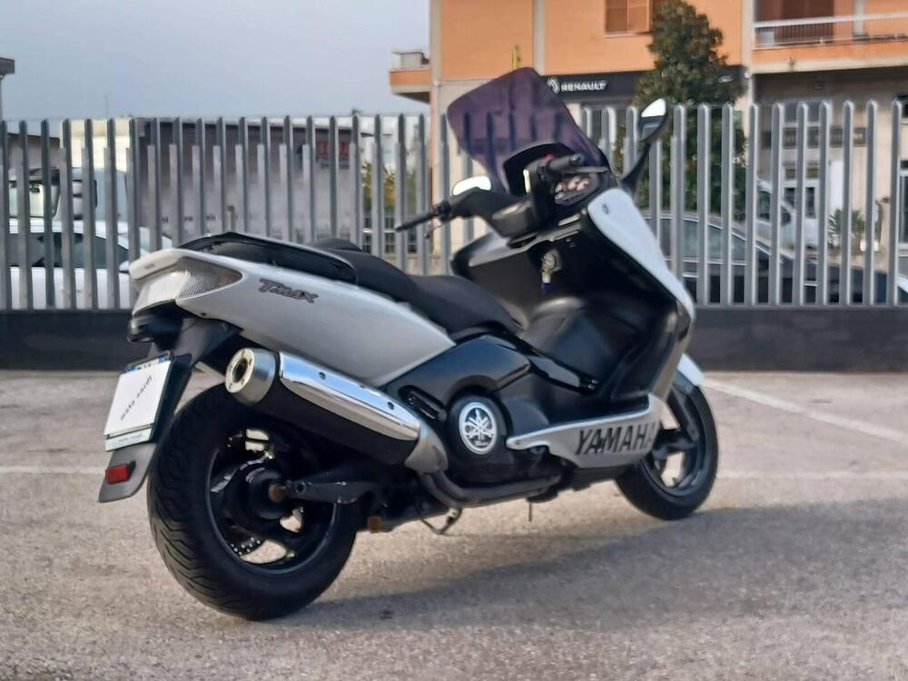 Yamaha T-Max 500 (2001 - 03) Usata