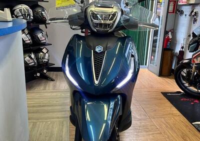 Piaggio Beverly 300 ABS-ASR (2021 - 25) - Annuncio 9874037