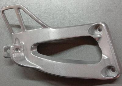 50711MY1000 Staffa pedana poggiapiedi AFRICA TWIN Honda - Annuncio 9874343