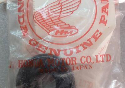 52144GE2005 Parapolvere Forcellone NSR 125 Honda - Annuncio 9875121