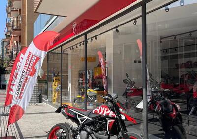 Ducati Hypermotard 950 RVE (2022 - 25) - Annuncio 9876026