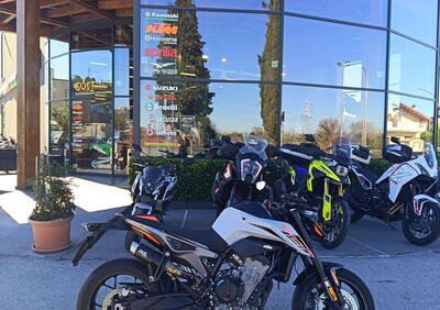 KTM 790 Duke L (2023 - 24) - Annuncio 9877609