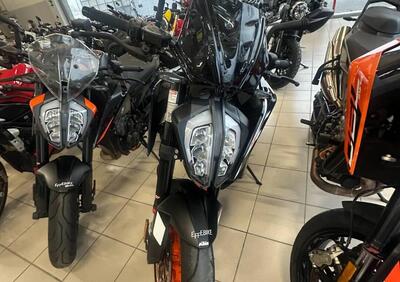 KTM 890 Duke GP (2022 - 23) - Annuncio 9877928