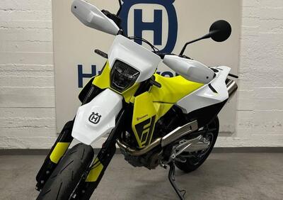 Husqvarna 701 Supermoto (2026) - Annuncio 9879794