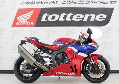 Honda CBR 1000 RR-R Fireblade (2024 - 25) - Annuncio 9881153