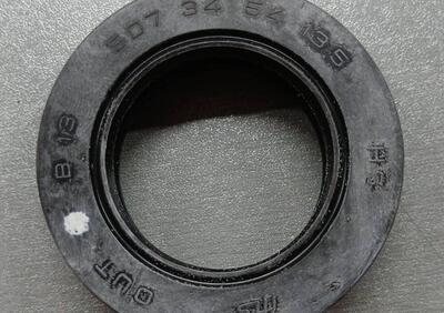 91205MA6003 paraolio 34x54x13.5 Honda - Annuncio 9882211